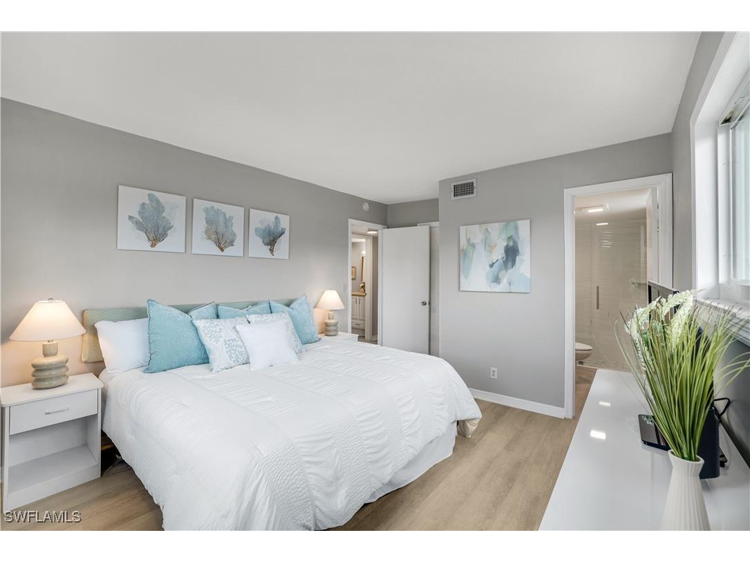 766 Central Avenue #313 Naples FL 34102 225073487 image15