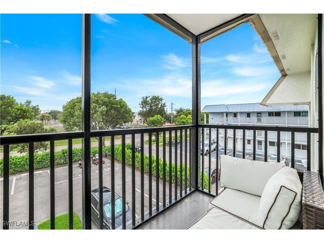 766 Central Avenue #313 Naples FL 34102 225073487 image19