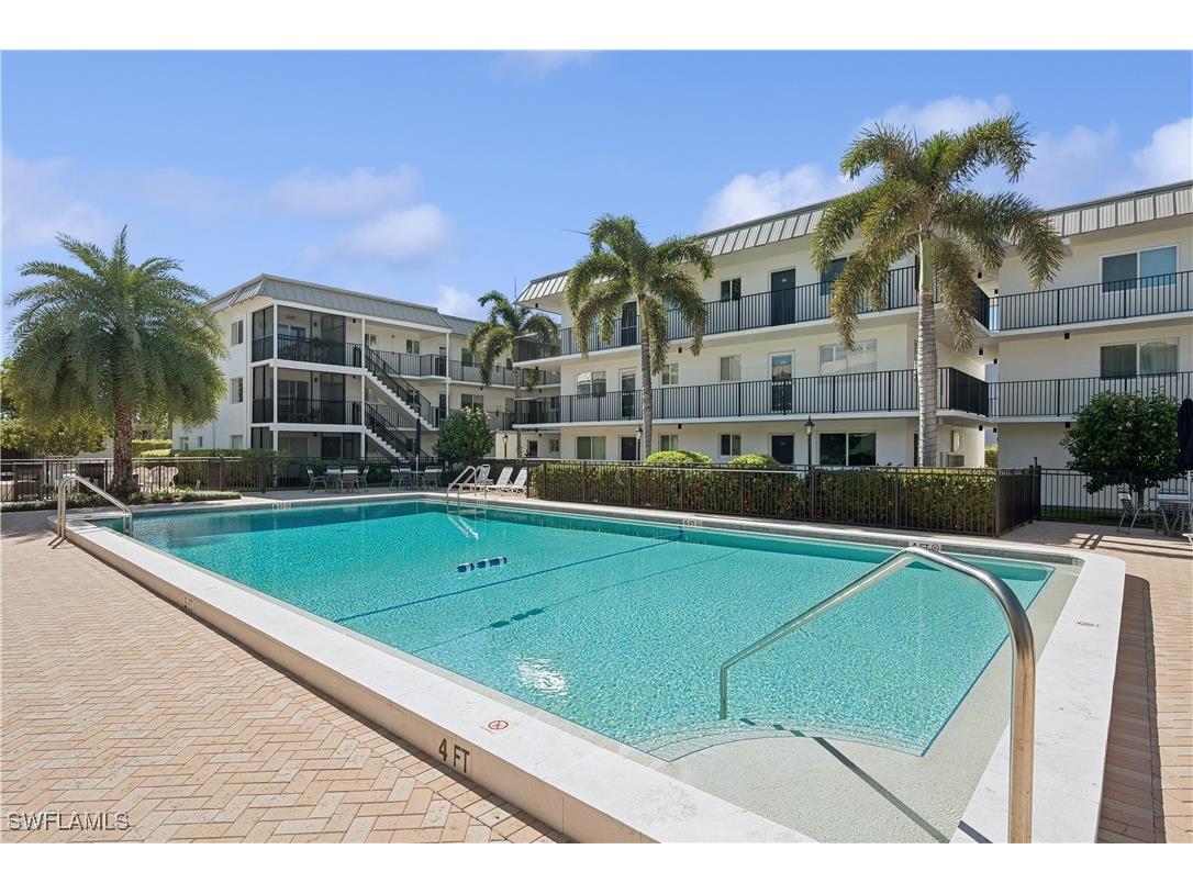 766 Central Avenue #313 Naples FL 34102 225073487 image24