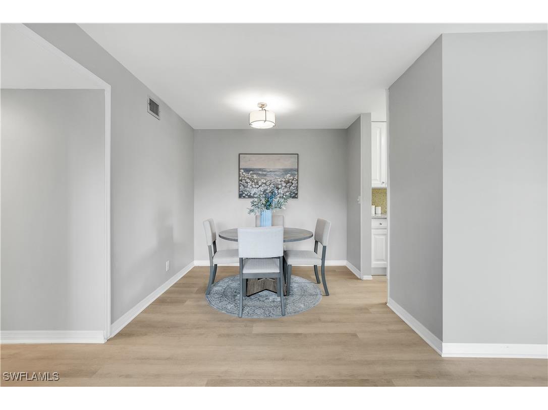 766 Central Avenue #313 Naples FL 34102 225073487 image7