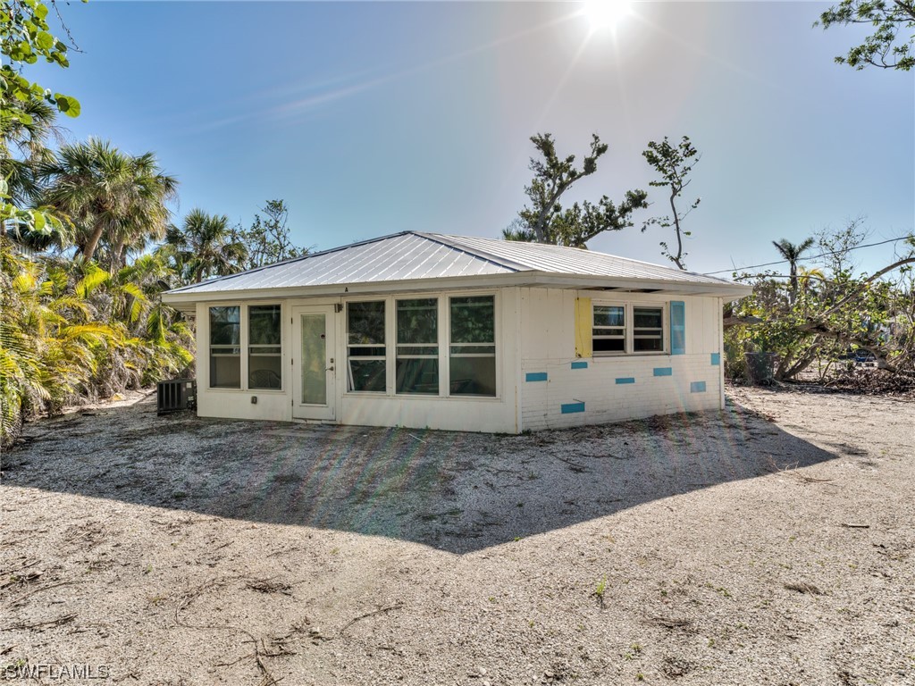 766 Donax Street Sanibel FL 33957 223039958 image1