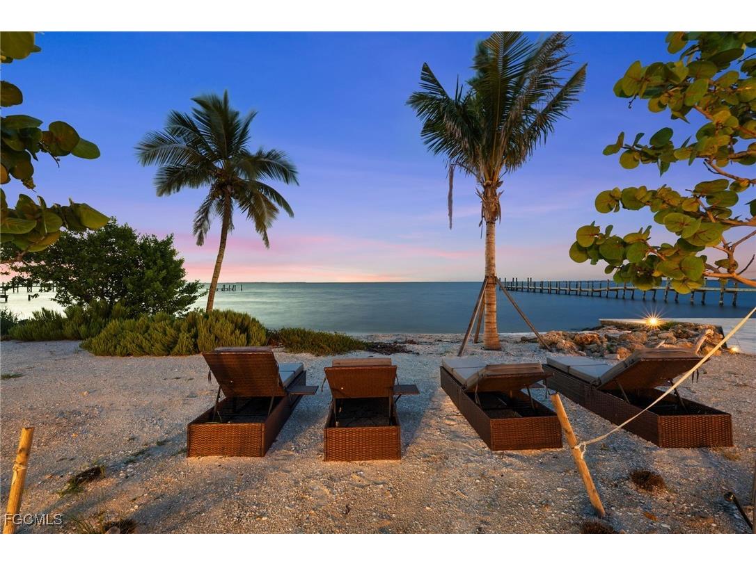 7660 Bocilla Lane Bokeelia FL 33922 2025001381 image3