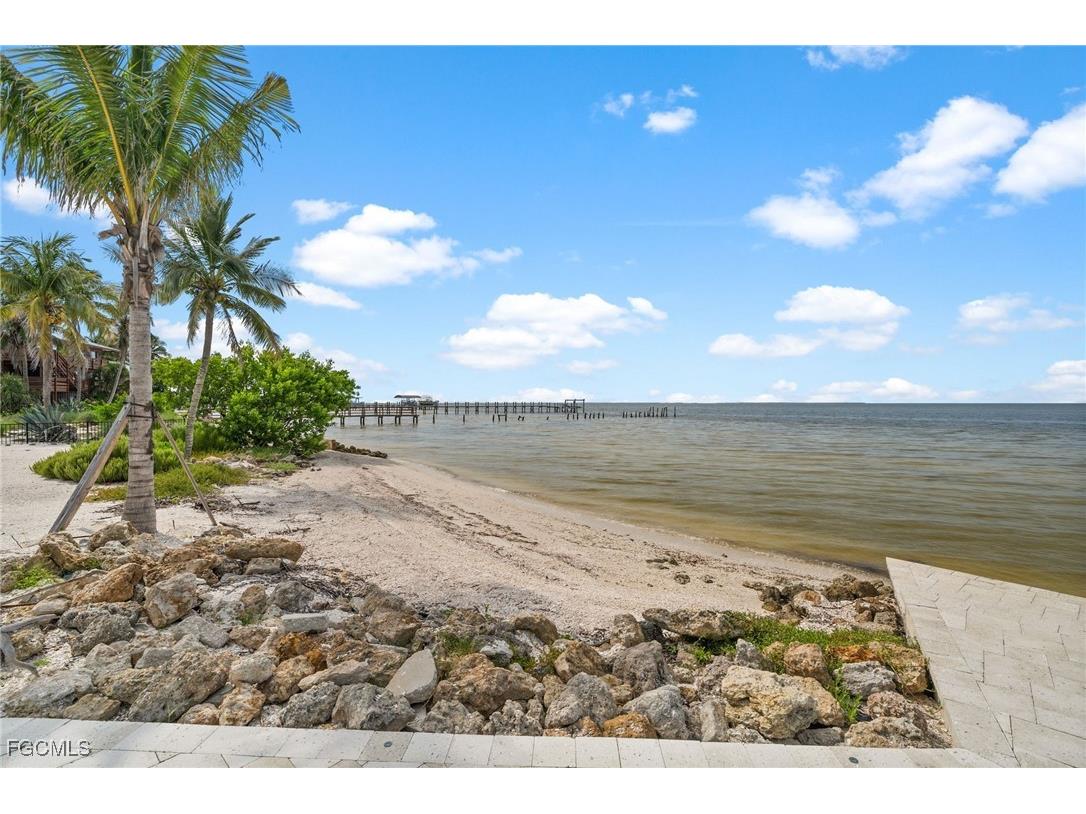 7660 Bocilla Lane Bokeelia FL 33922 2025001381 image46