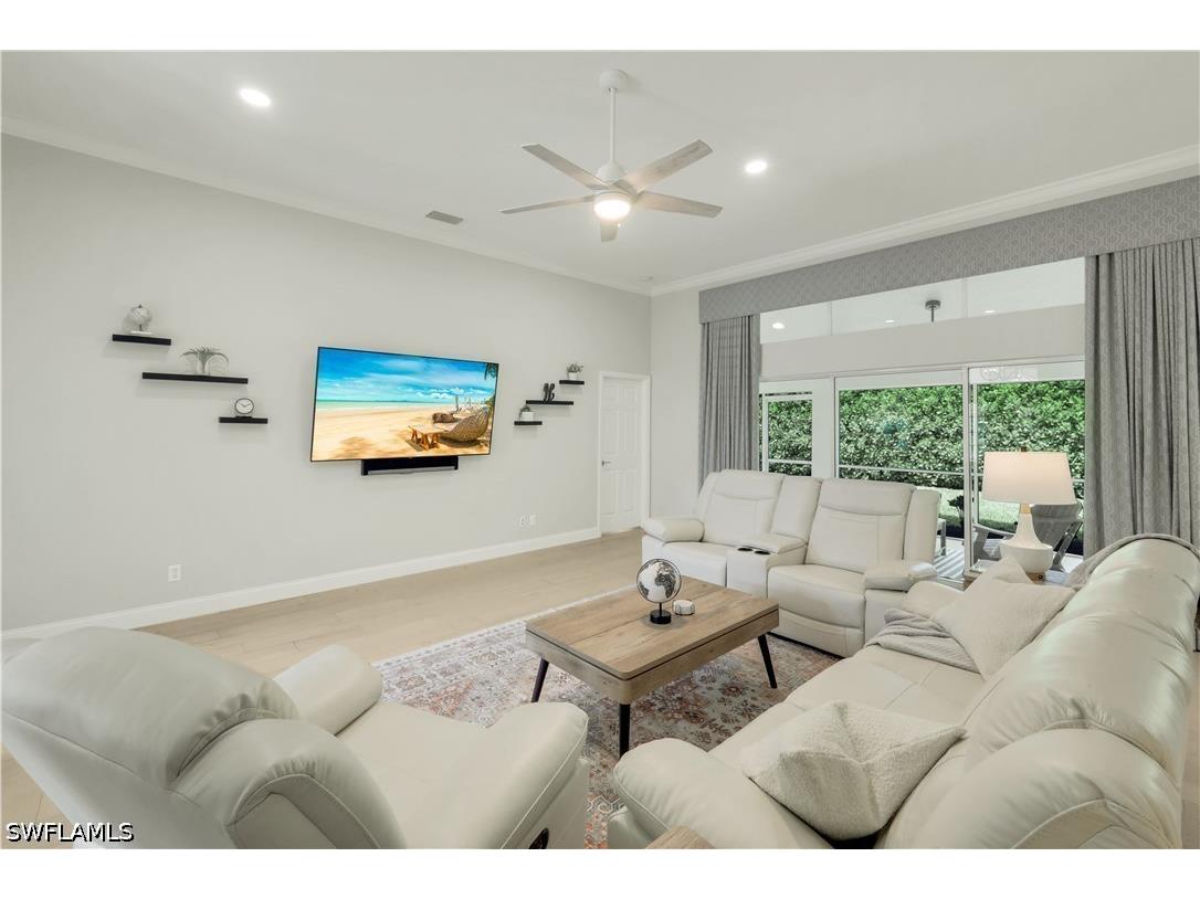 7661 San Sebastian Way Naples FL 34109 226015285 image10