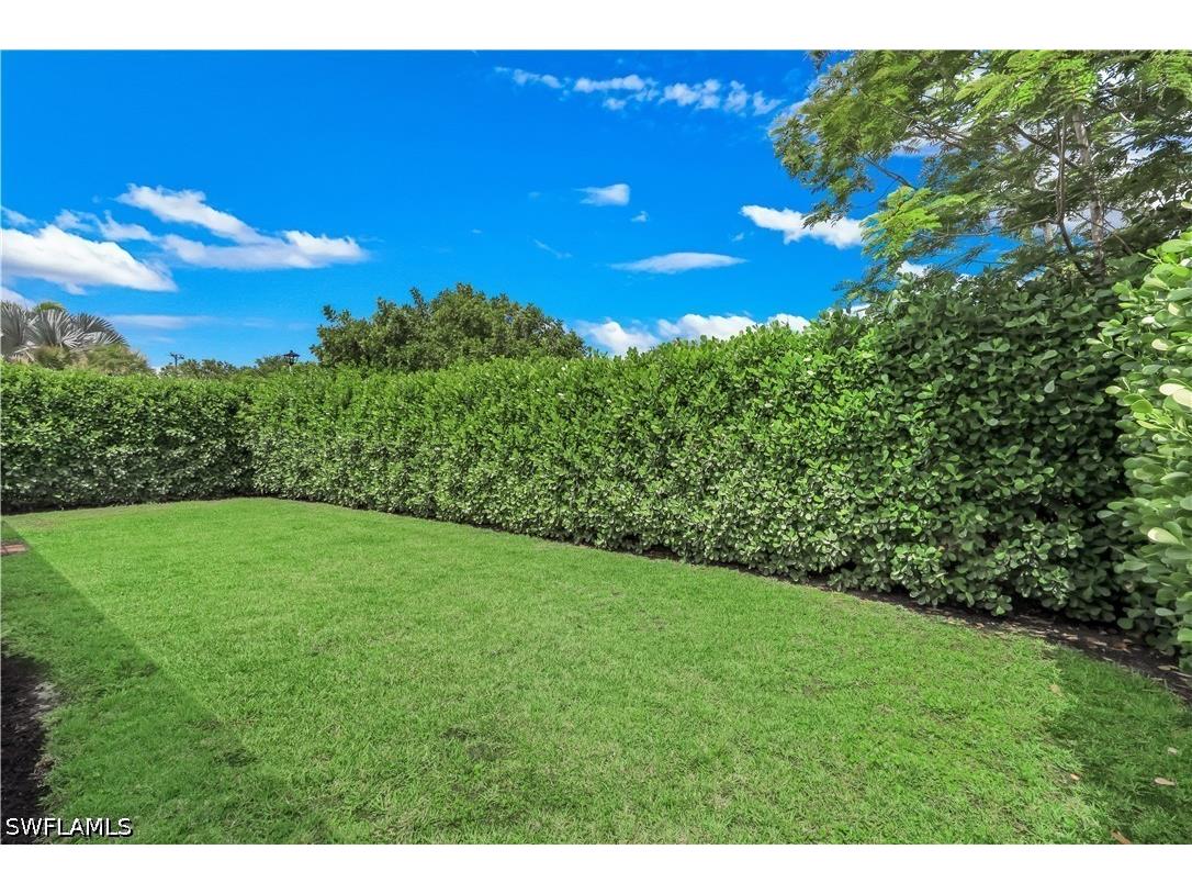 7661 San Sebastian Way Naples FL 34109 226015285 image24