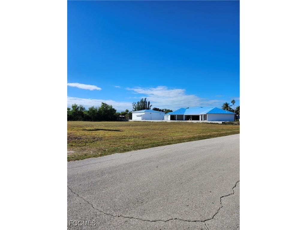 7665 Barrancas Avenue Bokeelia FL 33922 2026000087 image3