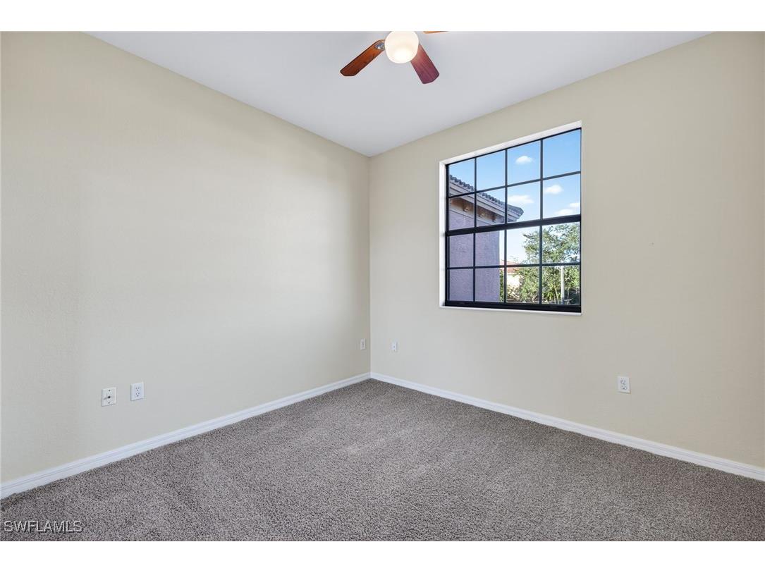 7666 Bristol Circle Naples FL 34120 225077165 image11