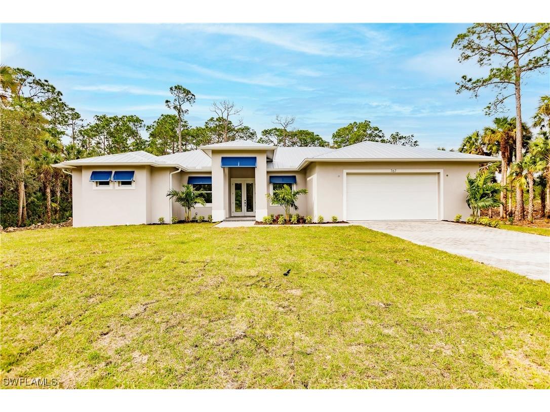 767 13th Street NW Naples FL 34120 224002607 image1