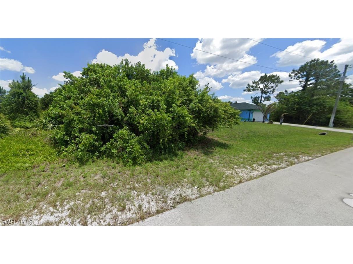 767 Chelsea Avenue S Lehigh Acres FL 33974 224057670 image1