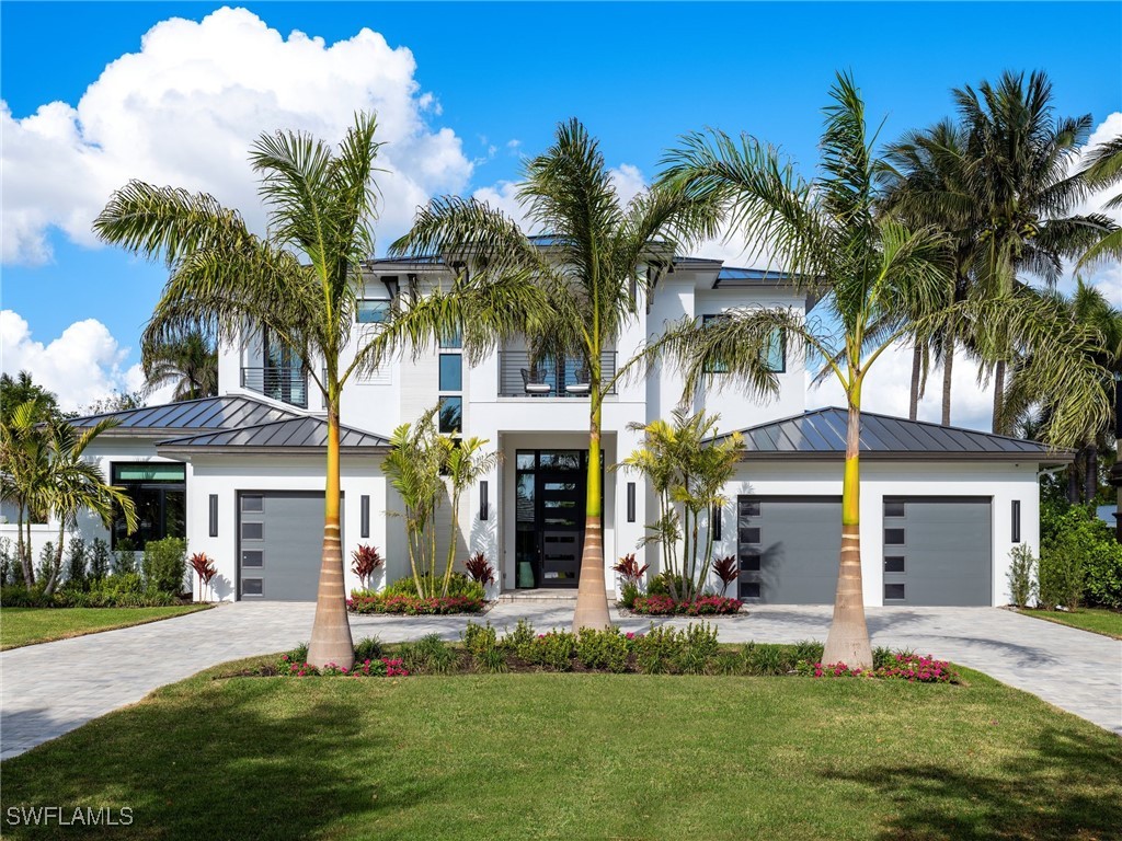 767 Park Shore Drive Naples FL 34103 225050886 image1