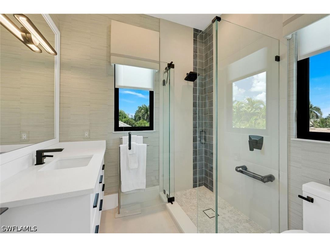 767 Park Shore Drive Naples FL 34103 226014485 image33