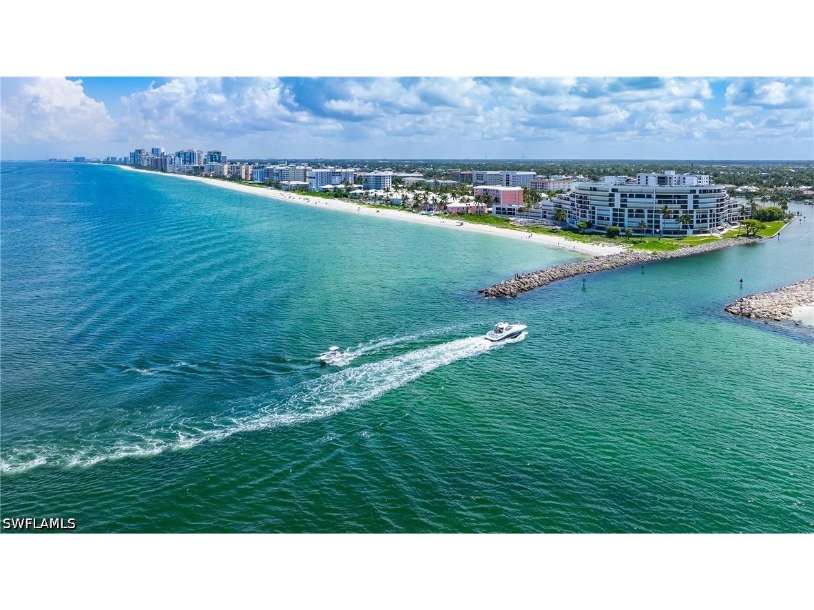 767 Park Shore Drive Naples FL 34103 226014485 image40