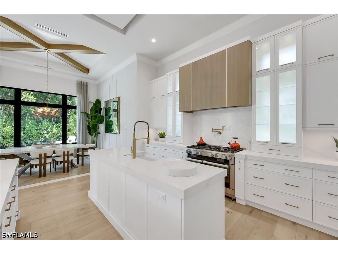 767 Park Shore Drive Naples FL 34103 226014485 image8