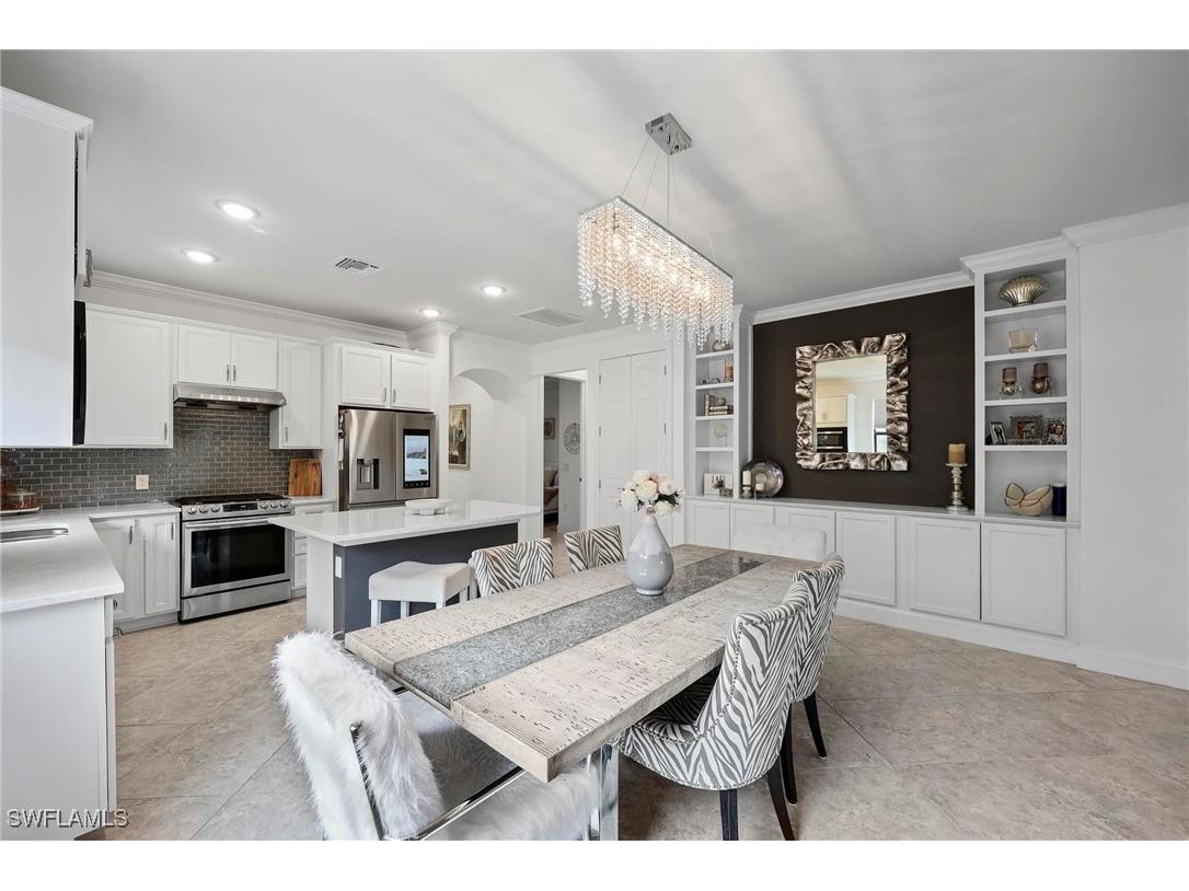 7670 Jacaranda Lane Naples FL 34114 225068781 image6