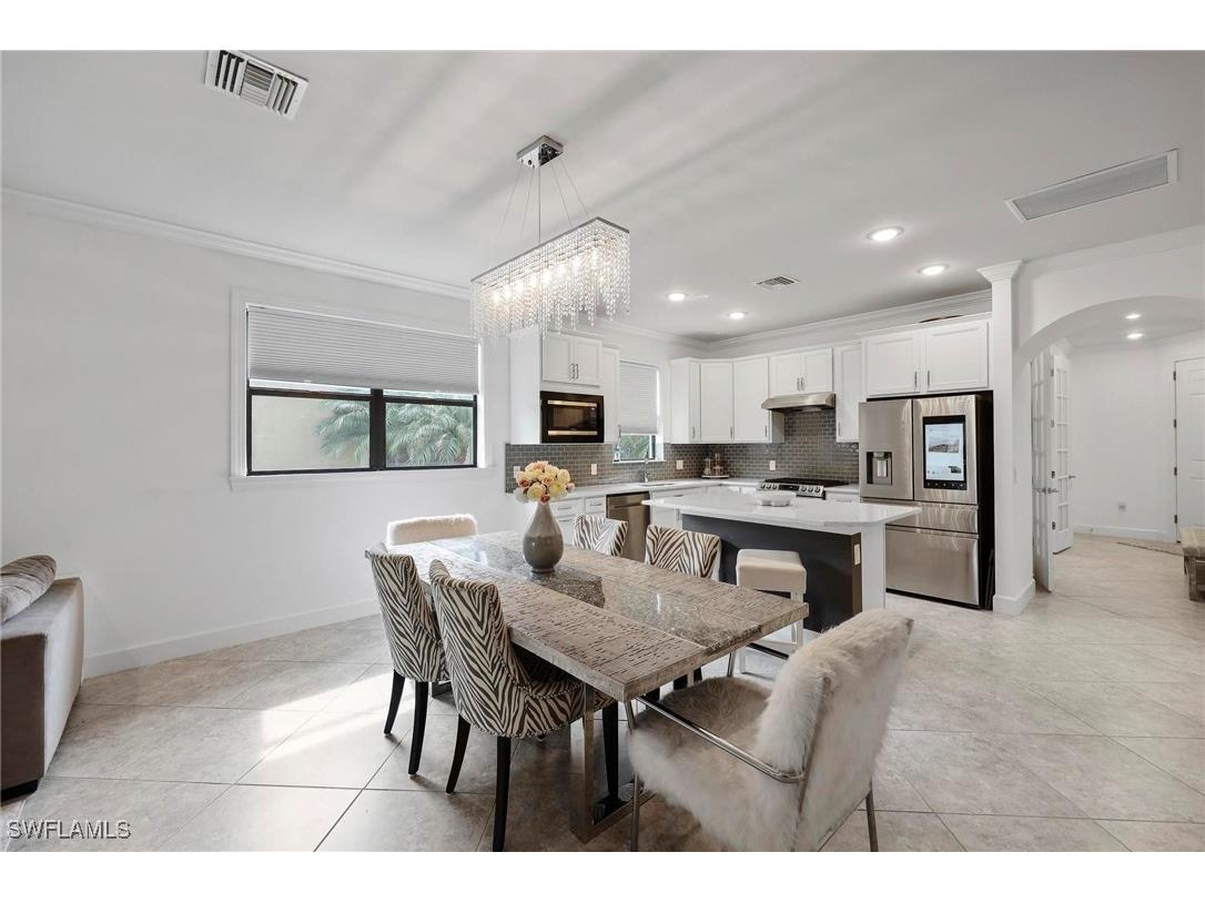 7670 Jacaranda Lane Naples FL 34114 225068781 image7