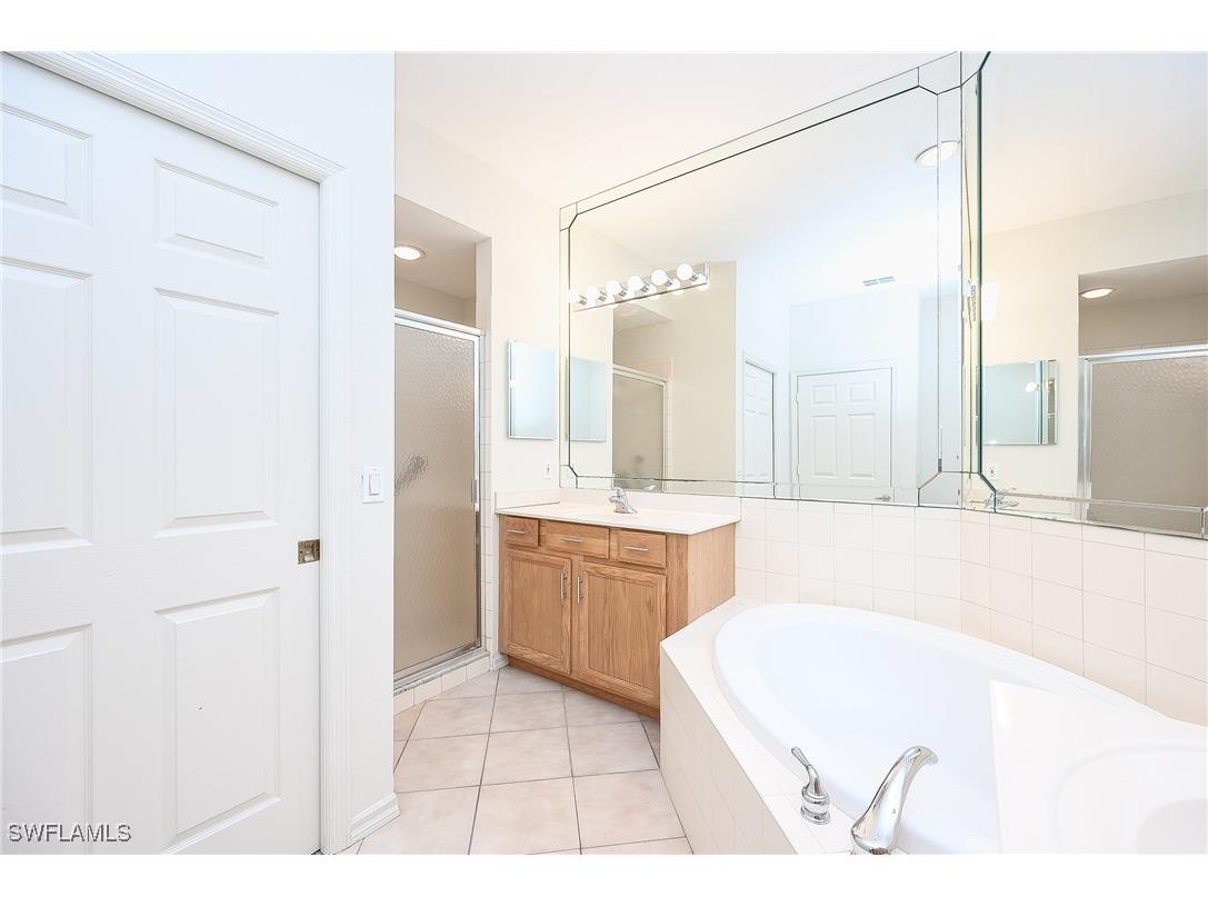 7670 Meadow Lakes Drive #1501 Naples FL 34104 224082754 image9