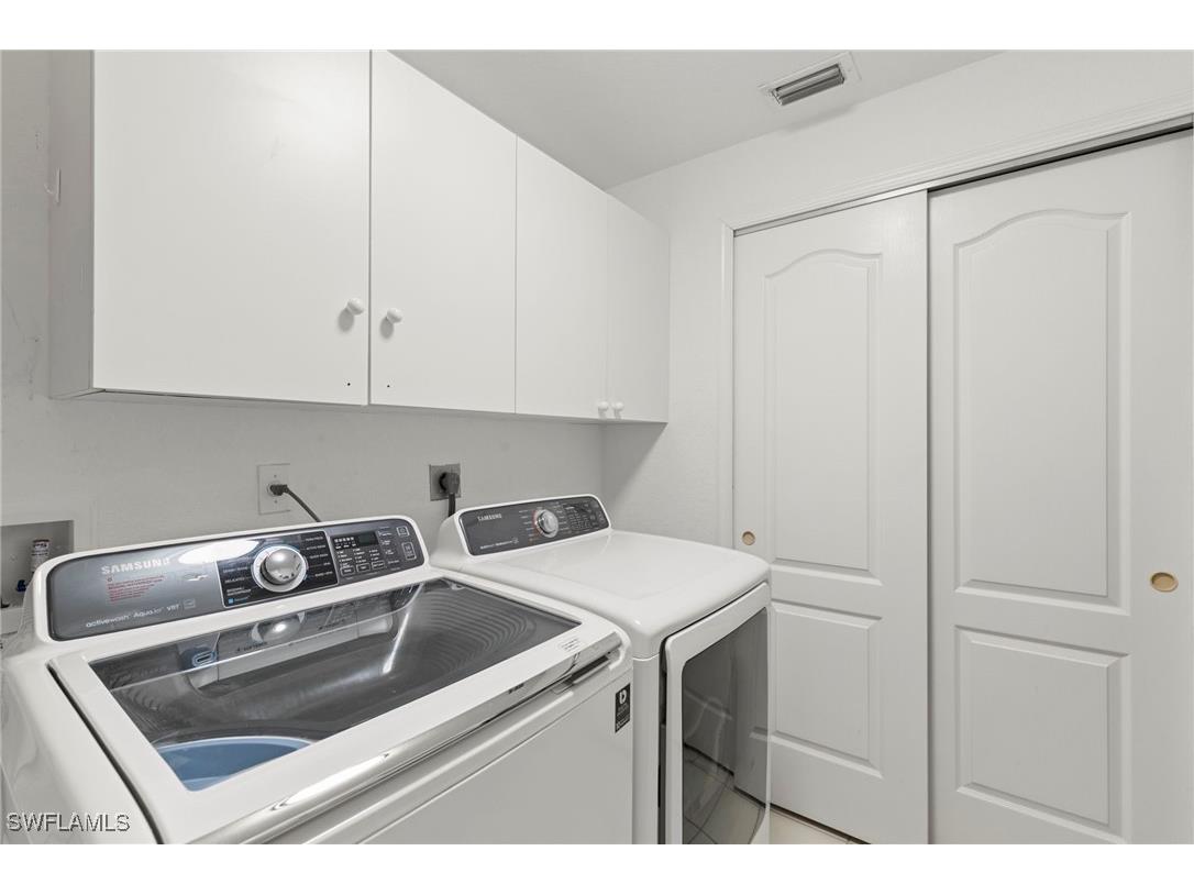 7670 Pebble Creek Circle #103 Naples FL 34108 226004047 image17