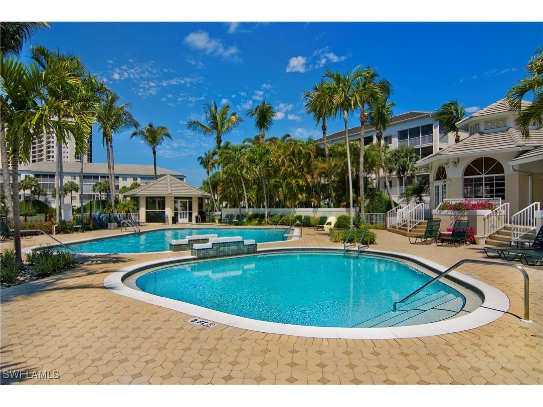 7671 Pebble Creek Circle #101 Naples FL 34108 225078416 image16