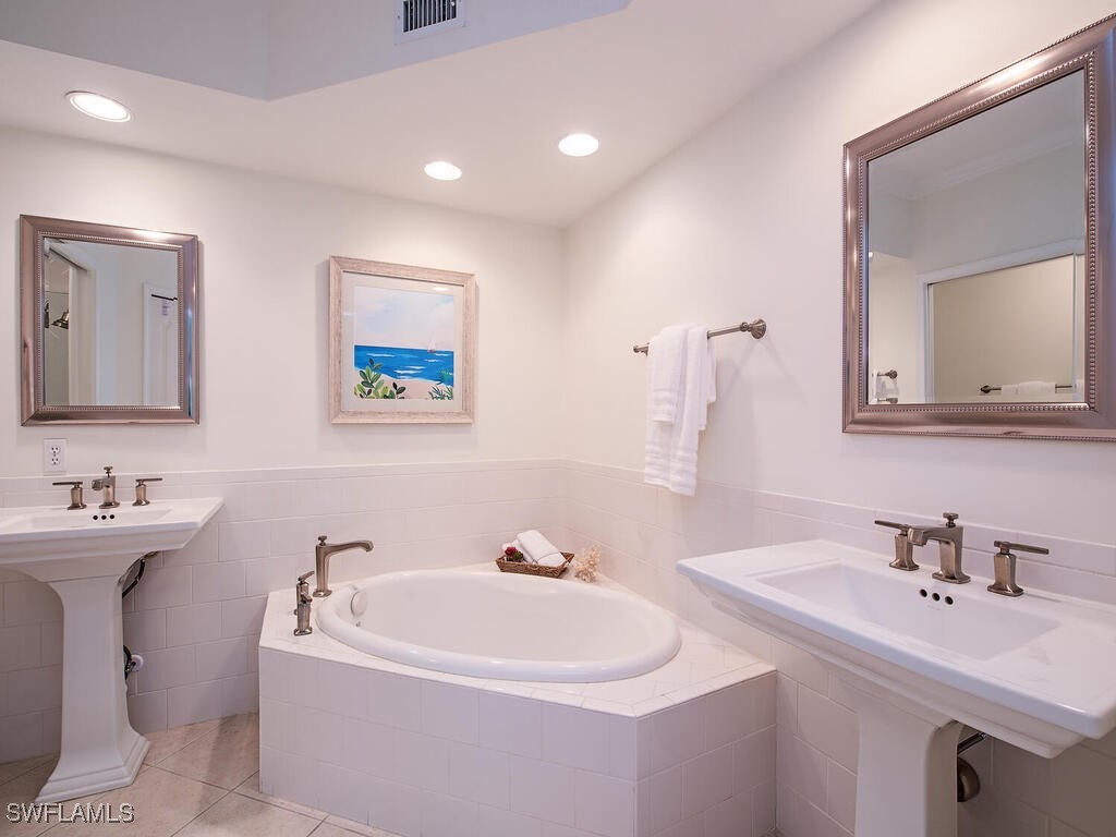 7671 Pebble Creek Circle #101 Naples FL 34108 225078416 image7