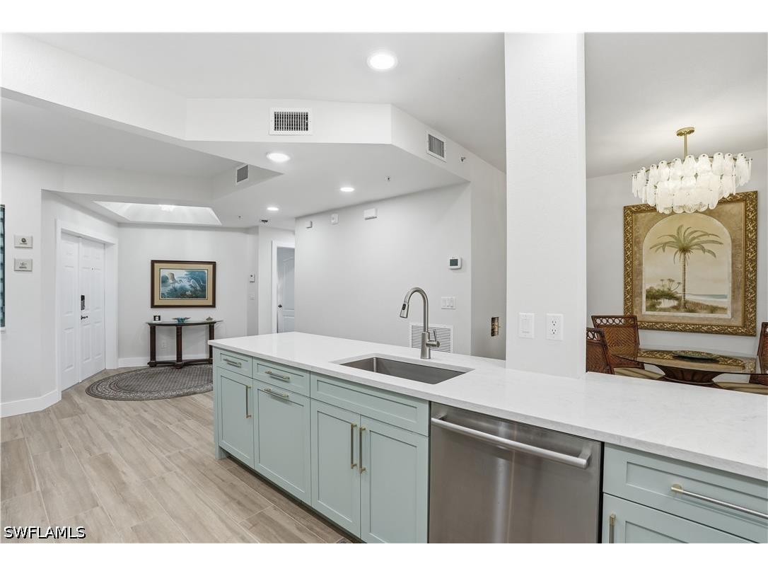 7671 Pebble Creek Circle #204 Naples FL 34108 226023189 image10