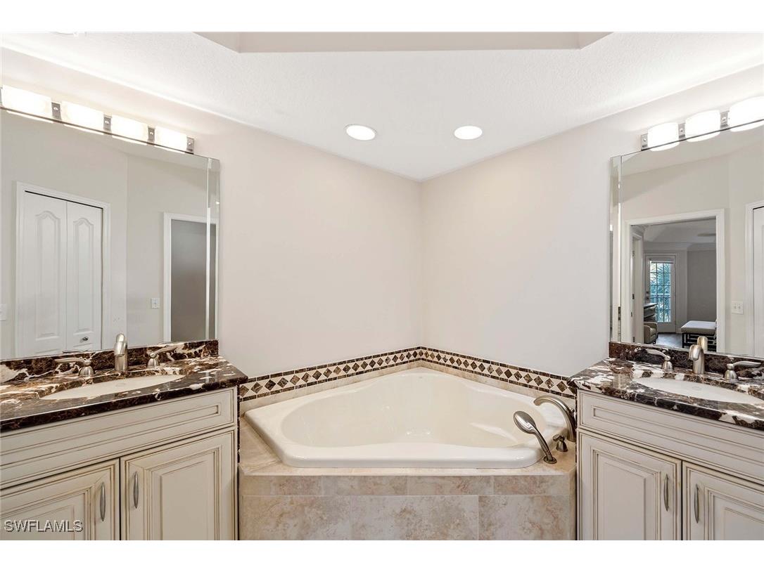  Naples FL 34108 225071917 image15