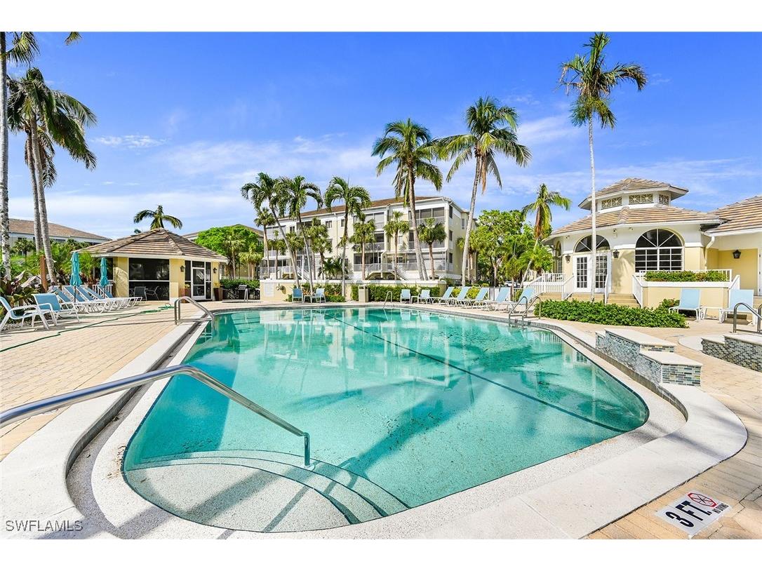 7671 Pebble Creek Circle #303 Naples FL 34108 225074250 image27