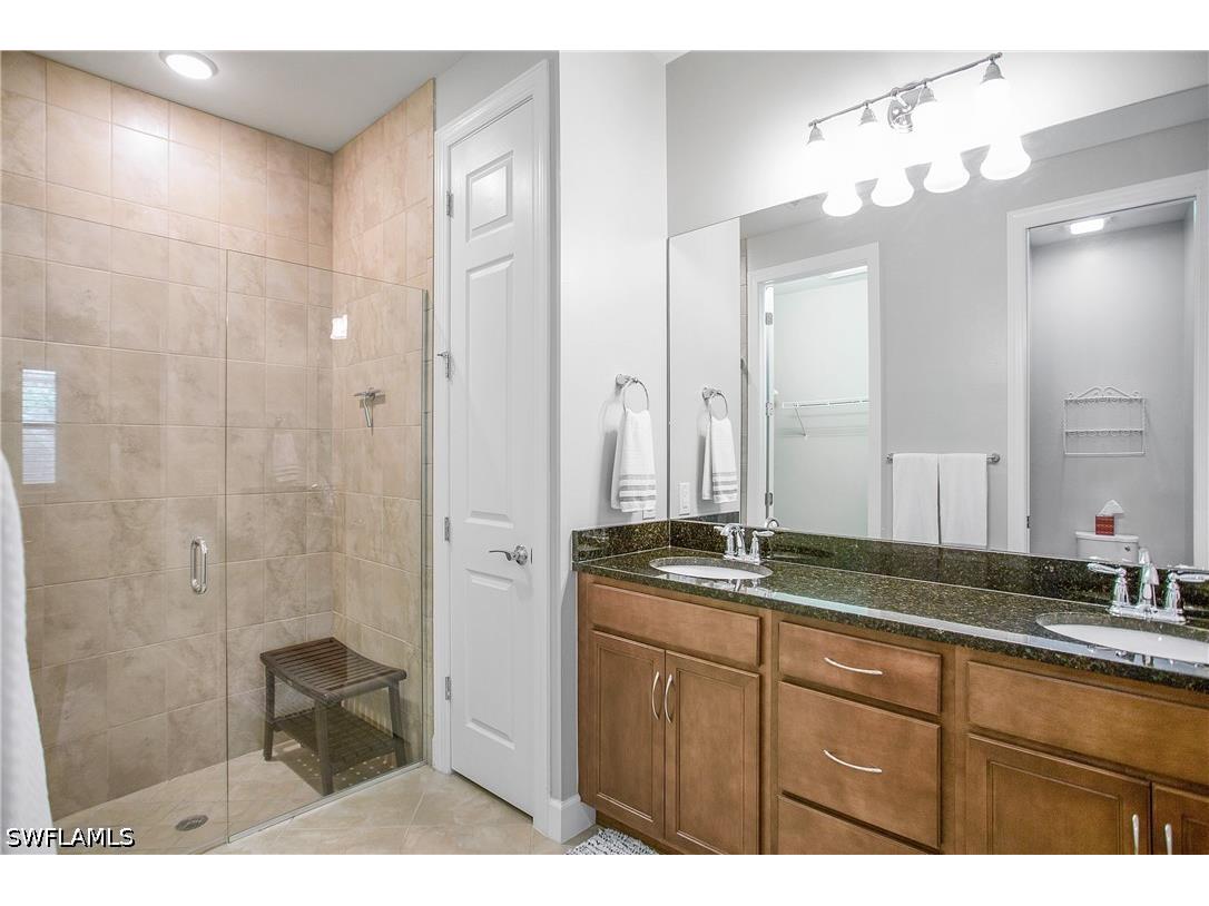 7674 Jacaranda Lane Naples FL 34114 226019818 image10