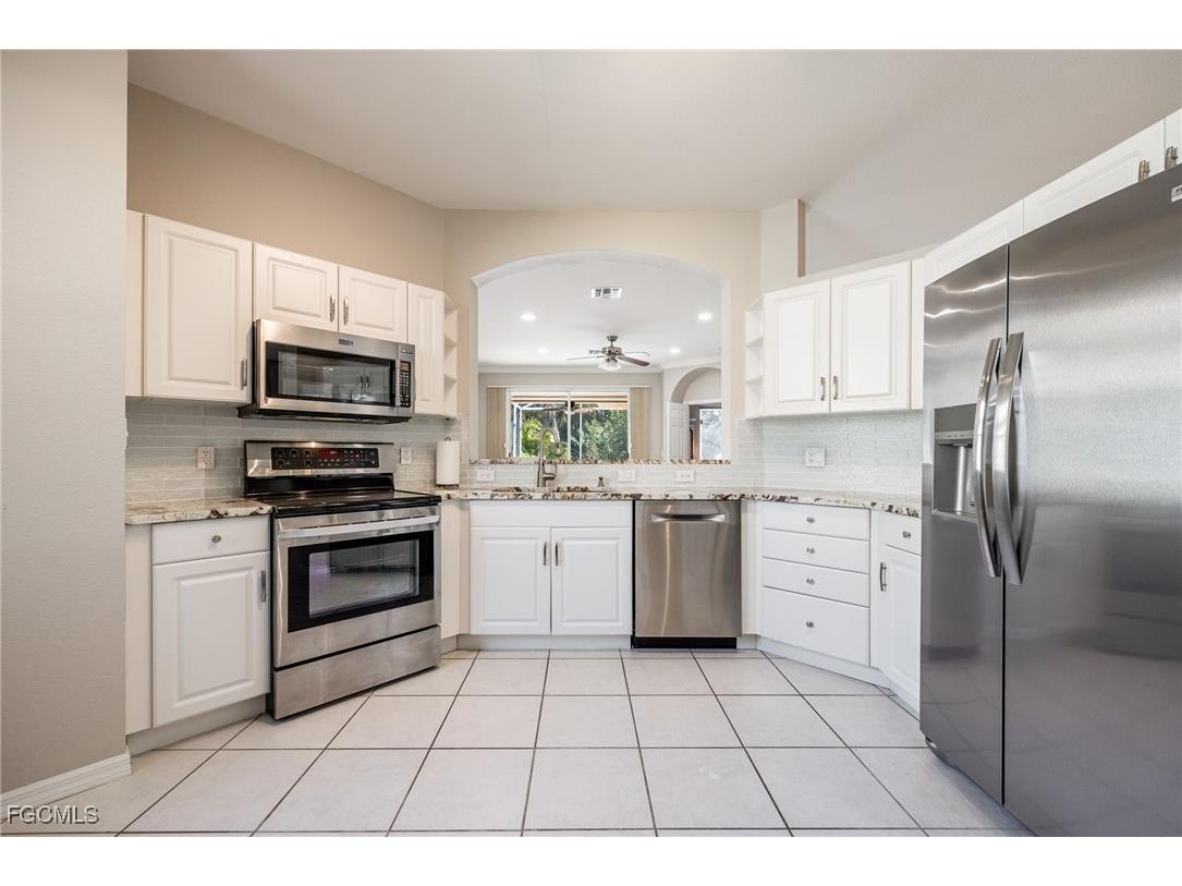 7678 Bay Lake Drive Fort Myers FL 33907 2025017575 image14