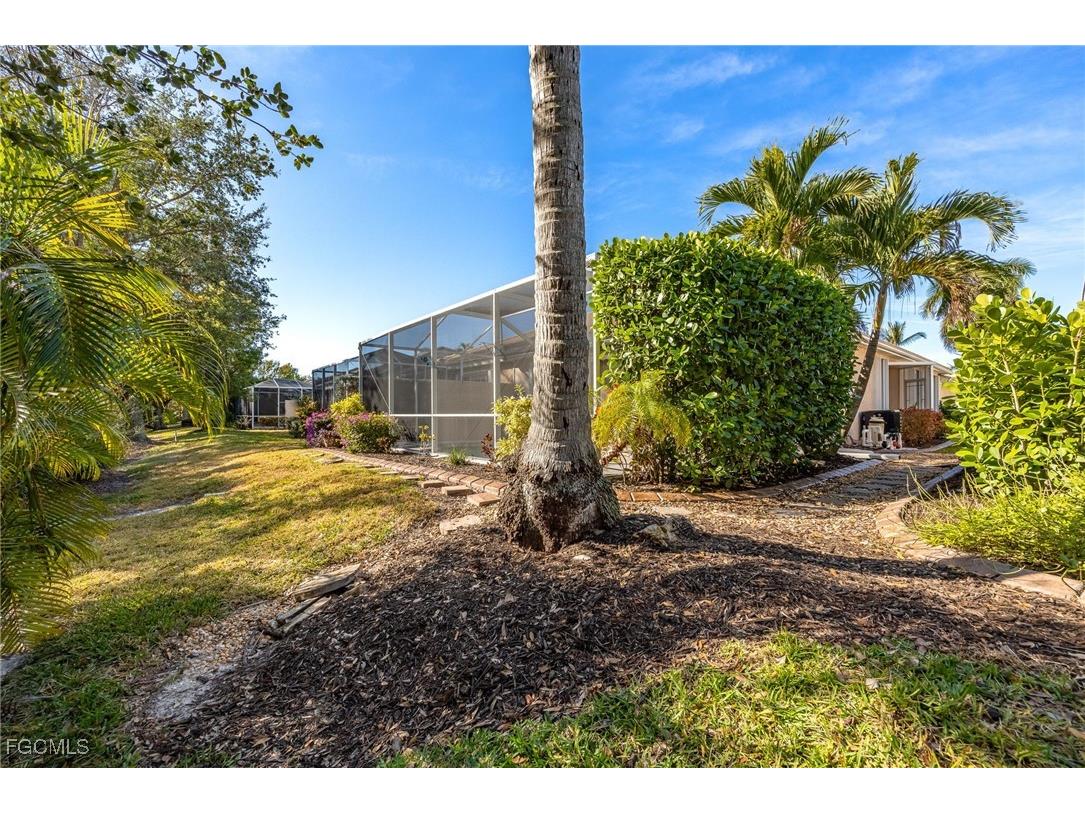 7678 Bay Lake Drive Fort Myers FL 33907 2025017575 image28