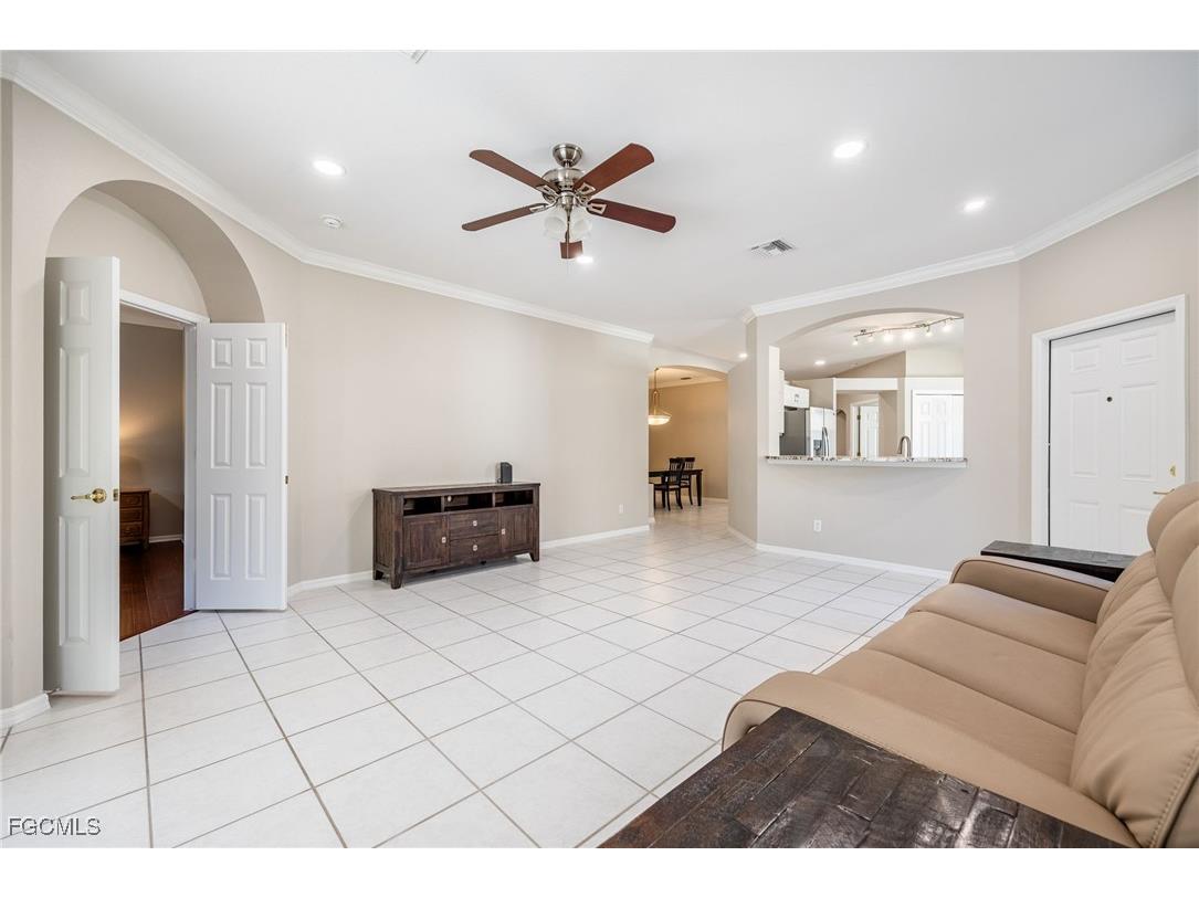 7678 Bay Lake Drive Fort Myers FL 33907 2025017575 image8