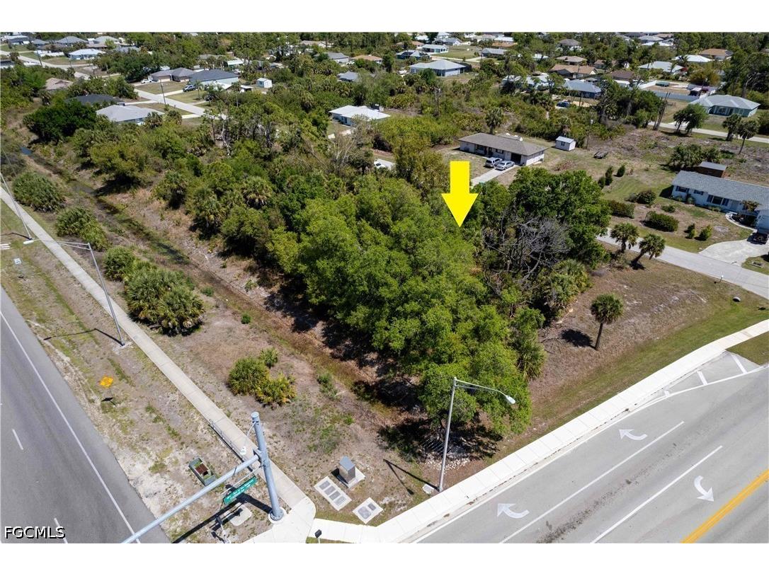 7679 Castleberry Terrace Englewood FL 34224 2026014952 image12