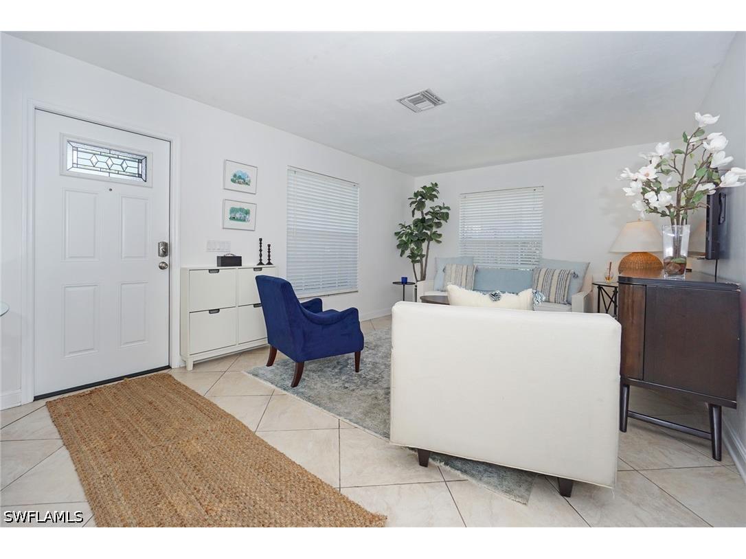 768 96th Avenue N Naples FL 34108 226018435 image7