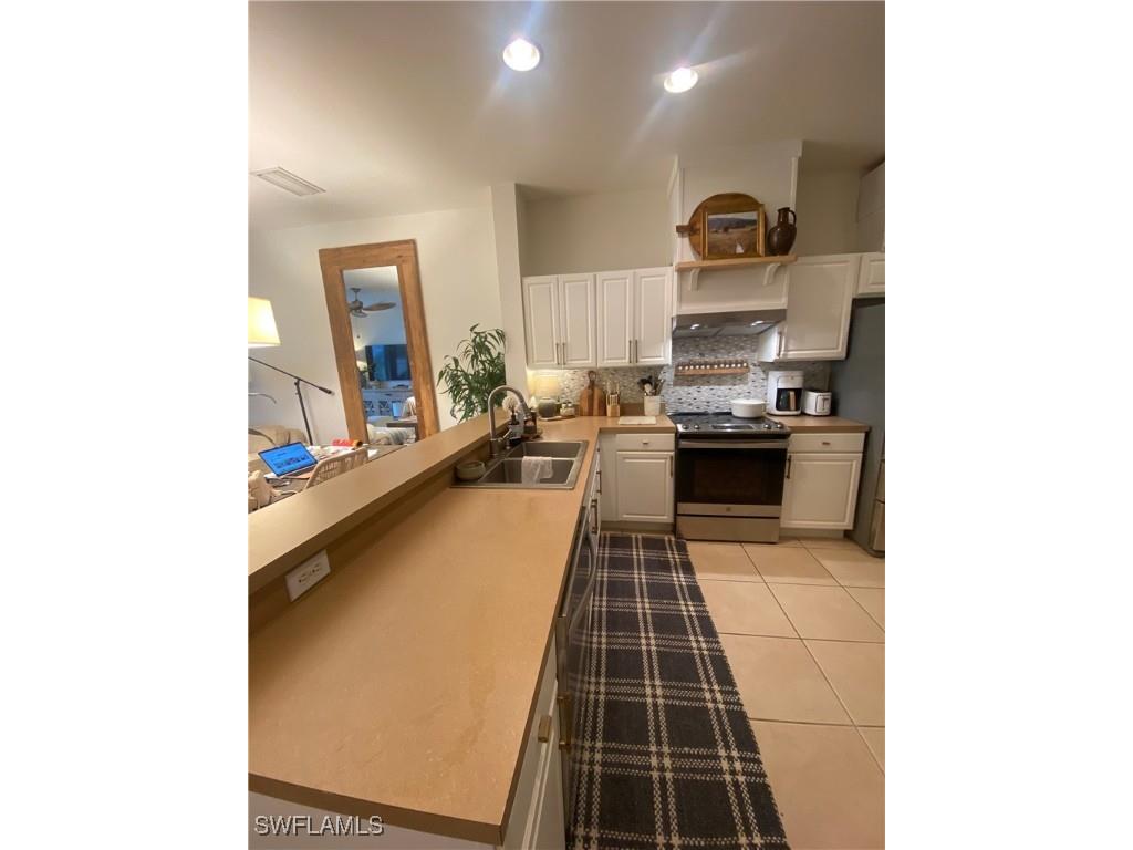 768 Hampton Circle #188 Naples FL 34105 225069441 image10