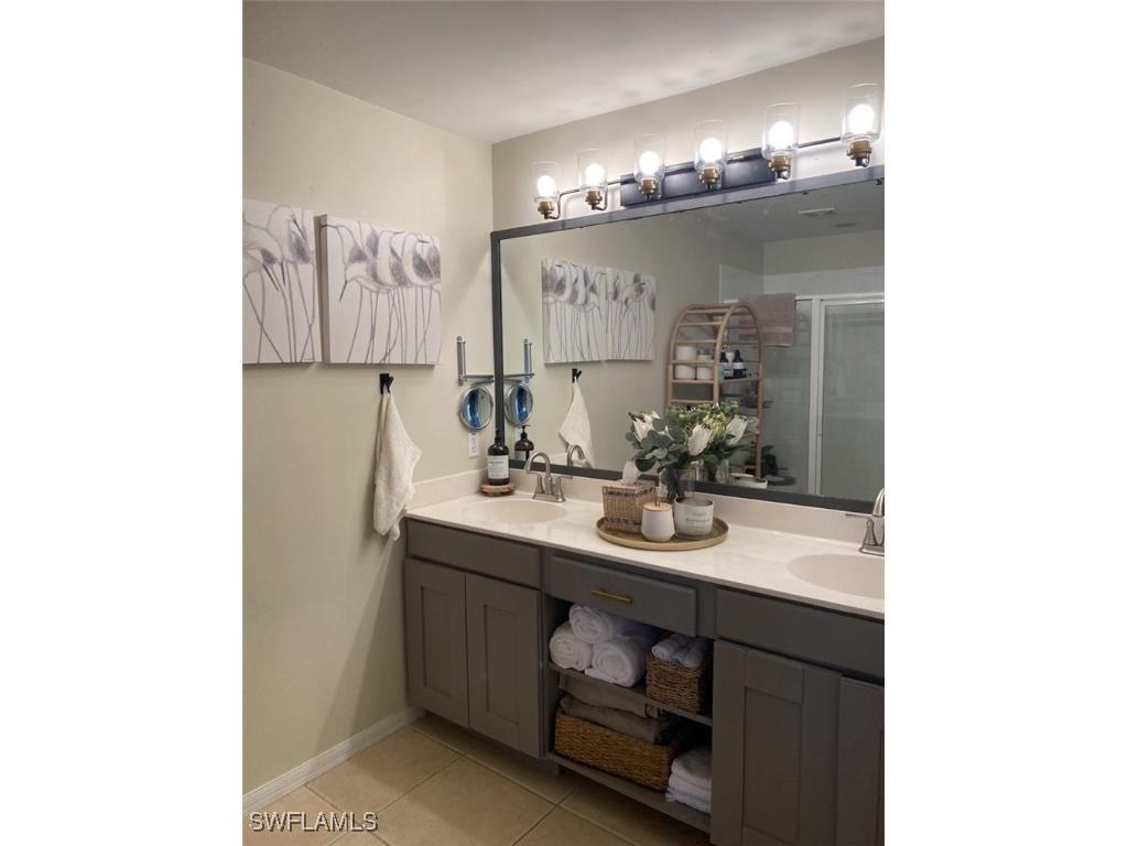 768 Hampton Circle #188 Naples FL 34105 225069441 image4