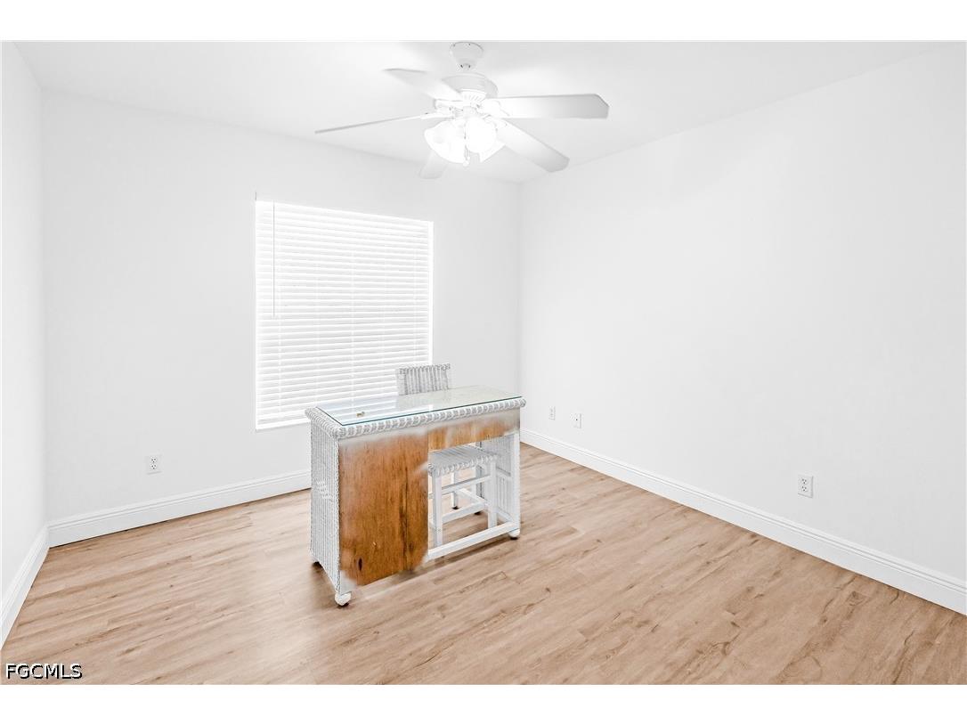 768 Landover Circle #201 Naples FL 34104 2026008458 image19