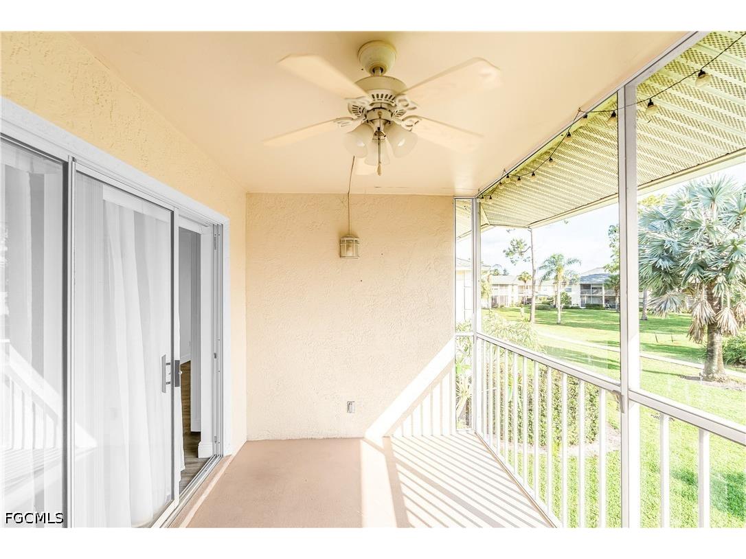 768 Landover Circle #201 Naples FL 34104 2026008458 image25