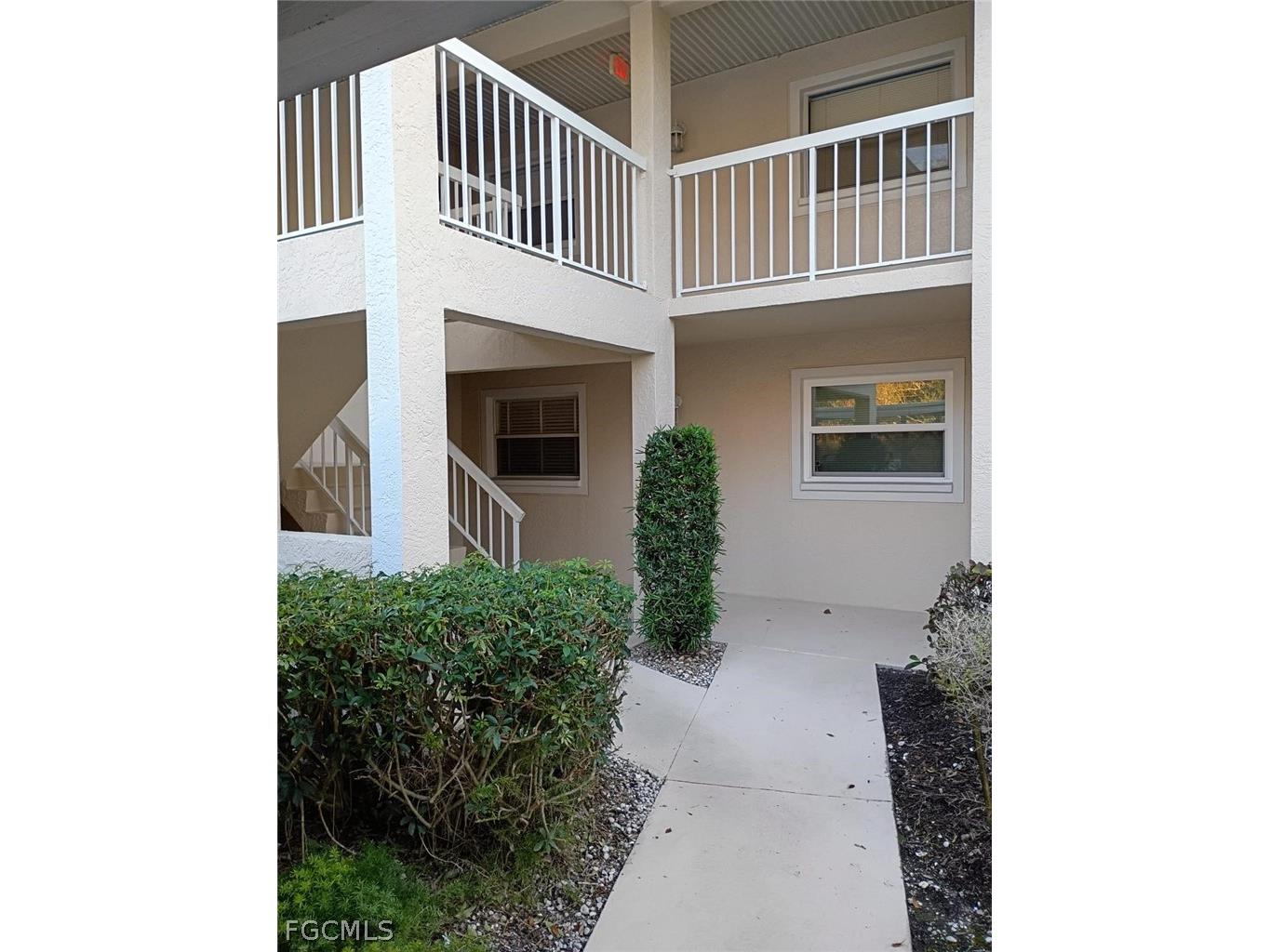 768 Landover Circle #201 Naples FL 34104 2026008458 image9