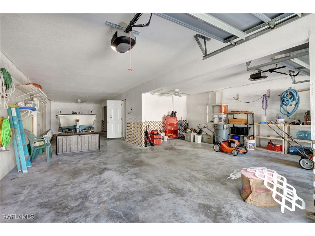 768 Park Avenue Naples FL 34110 225069042 image16