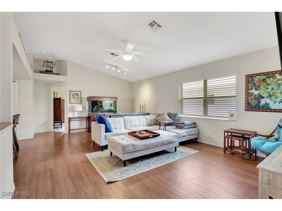 768 Park Avenue Naples FL 34110 225069042 image3