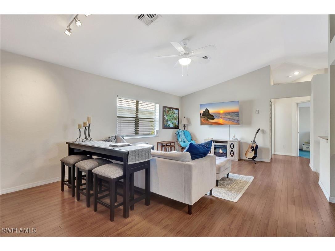 768 Park Avenue Naples FL 34110 225069042 image4