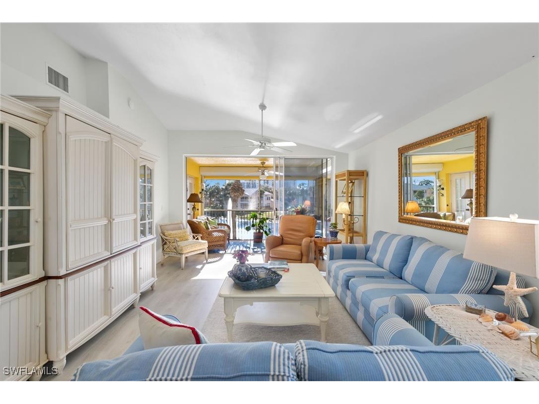 768 Wiggins Lake Drive #202 Naples FL 34110 226003990 image3