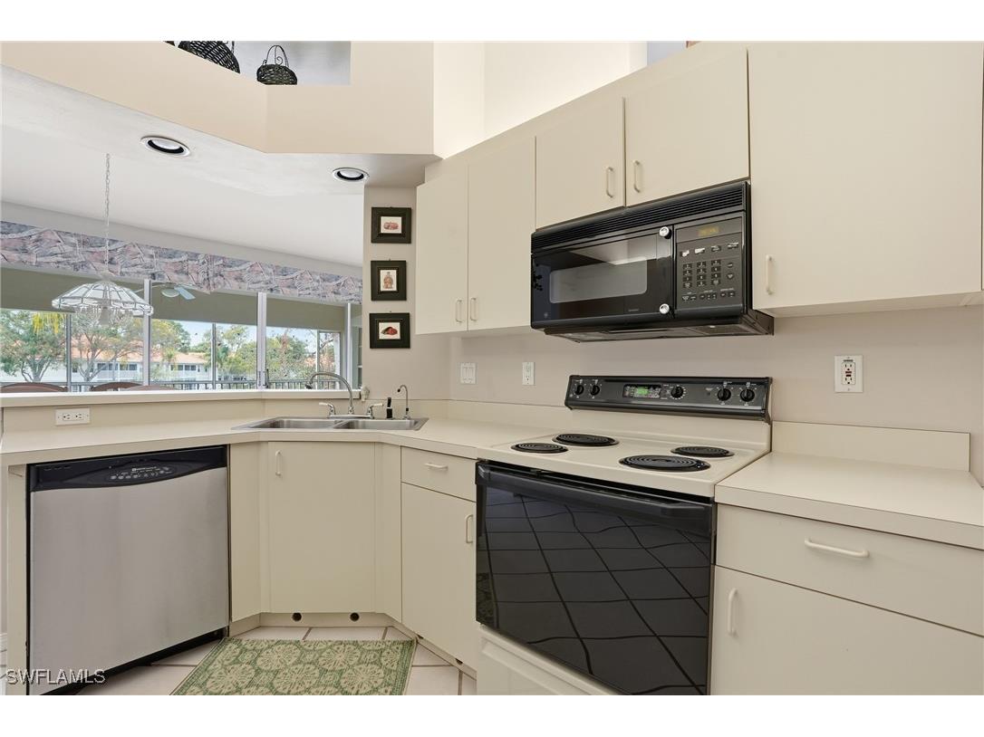 7680 Oleander Gate Drive #J202 Naples FL 34109 226003874 image13