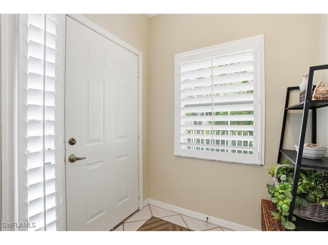 7680 Oleander Gate Drive #J202 Naples FL 34109 226003874 image3