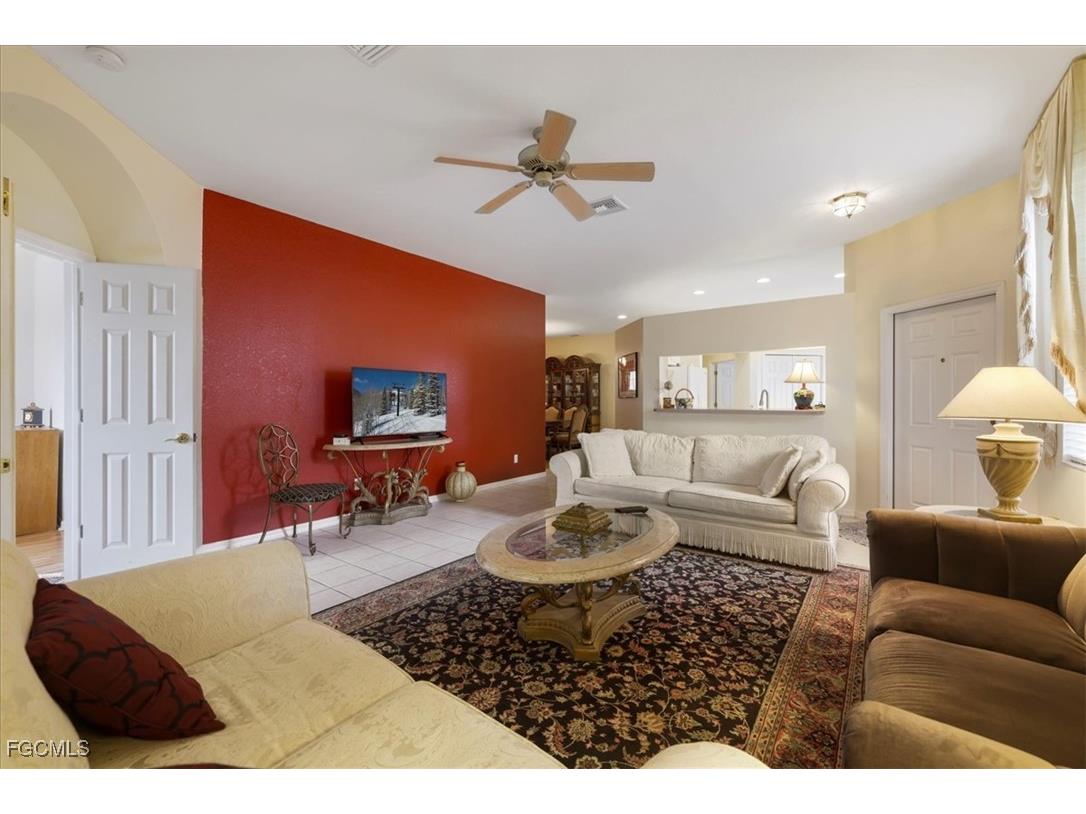 7685 Bay Lake Drive Fort Myers FL 33907 2025002492 image17