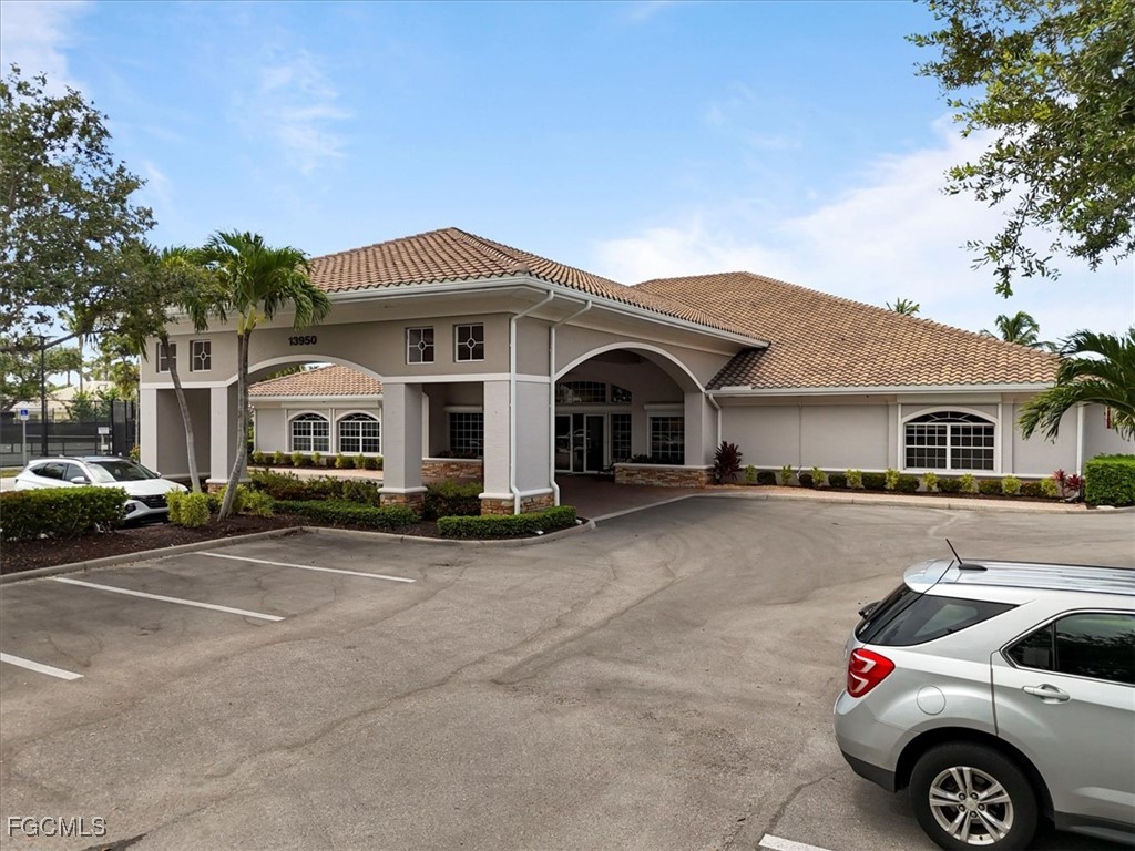 7685 Bay Lake Drive Fort Myers FL 33907 2025002492 image36
