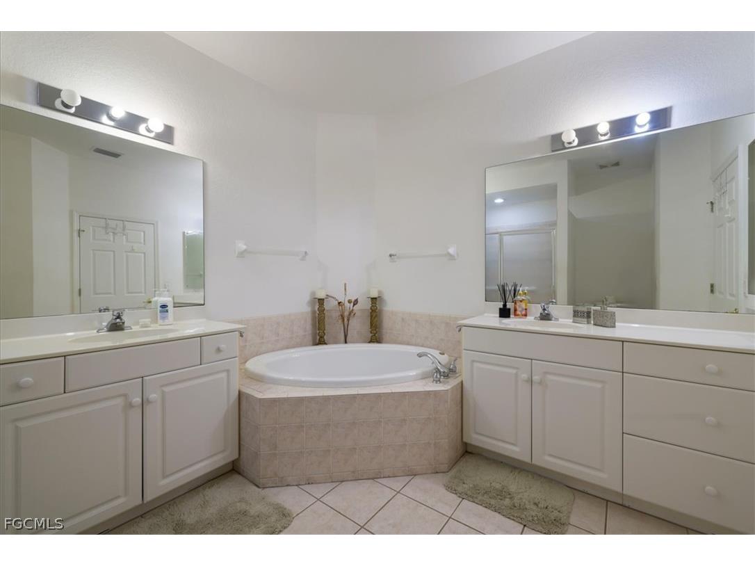 7685 Bay Lake Drive Fort Myers FL 33907 2026008298 image23