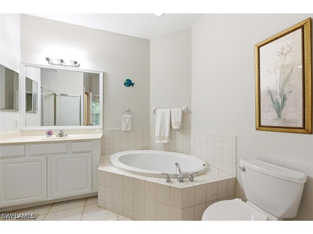 7685 Meadow Lakes Drive #1301 Naples FL 34104 226021112 image18