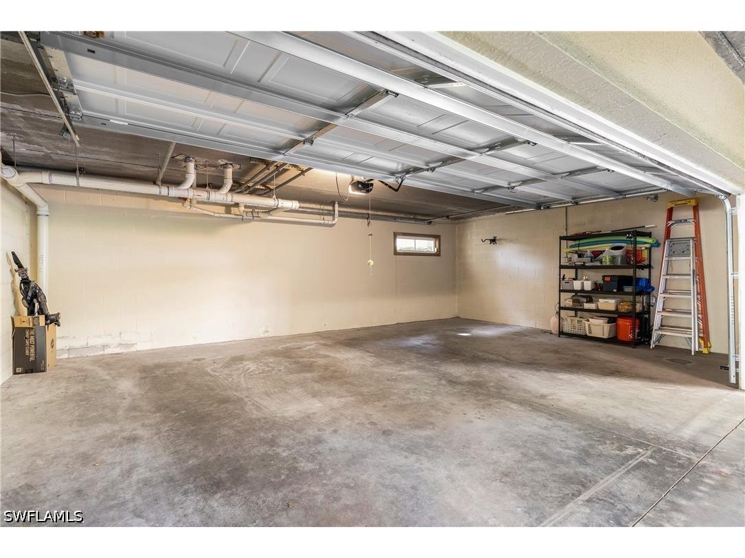 7686 Pebble Creek Circle #301 Naples FL 34108 226015146 image14