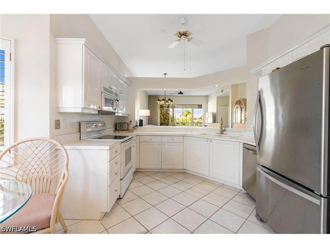 7686 Pebble Creek Circle #301 Naples FL 34108 226015146 image3