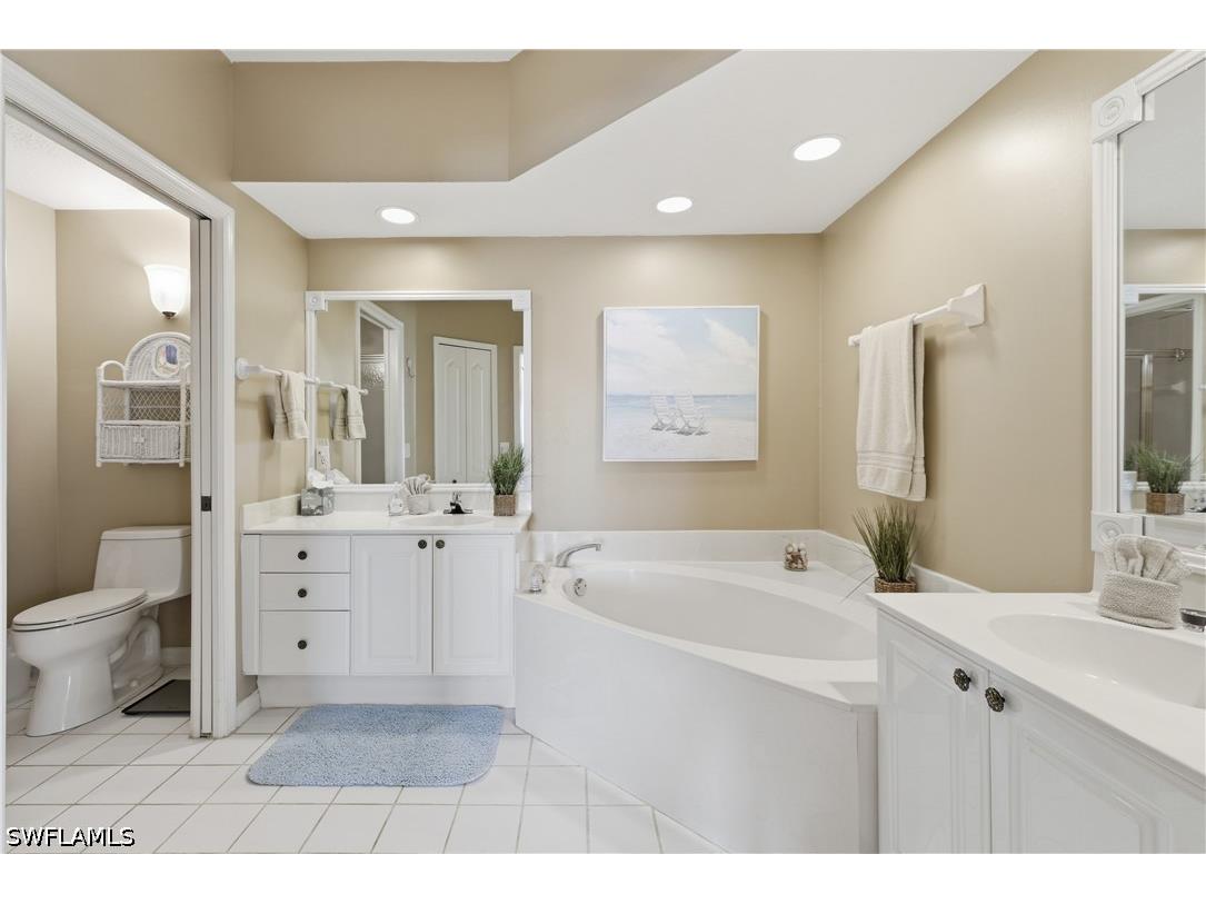 7687 Pebble Creek Circle #301 Naples FL 34108 226015772 image14